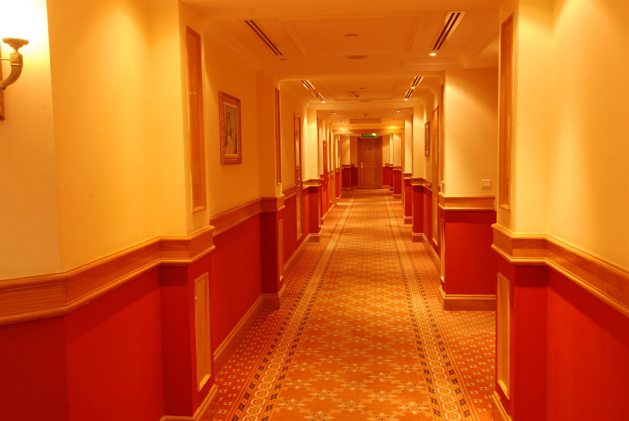 Hotel Dar Aleiman Al Haram Medina Exterior foto A corridor in a hotel